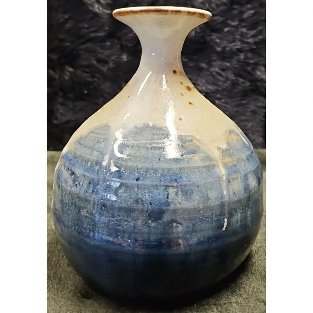Vintage Small Gray and Blue Vase 6